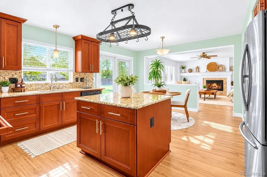 9246 Madras Court Highlands Ranch CO 80130