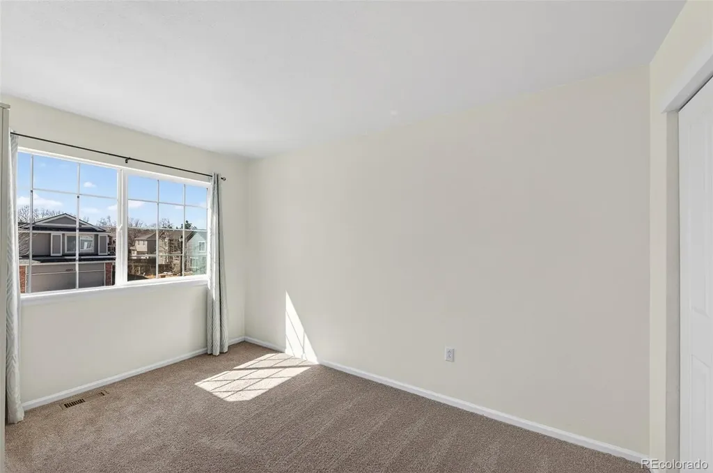 5238 S Jericho Way Centennial CO 80015