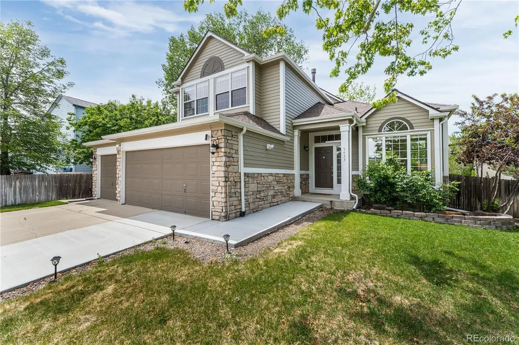 5433 S Fundy Court Centennial CO 80015