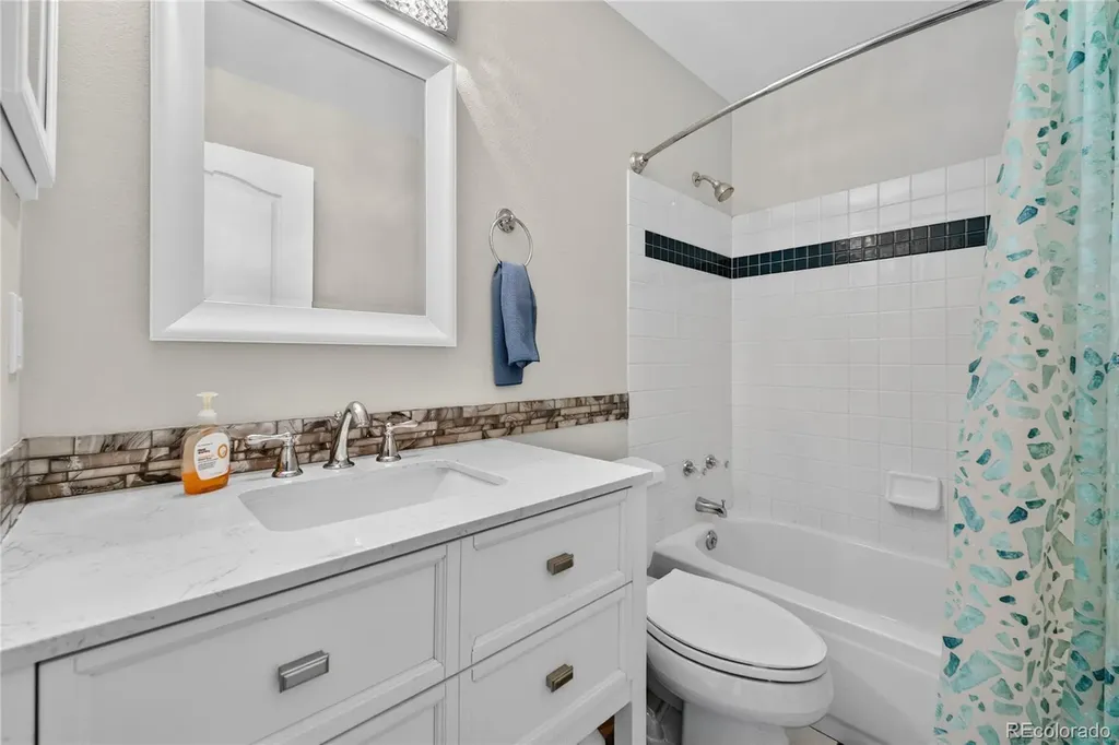 5433 S Fundy Court Centennial CO 80015
