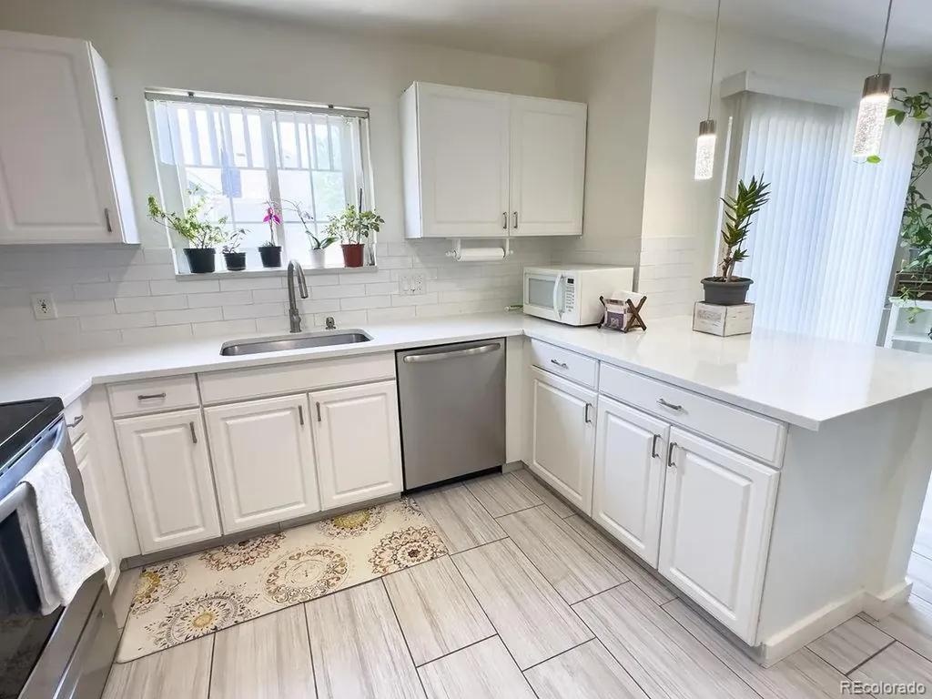 19163 E Wyoming Drive Aurora CO 80017
