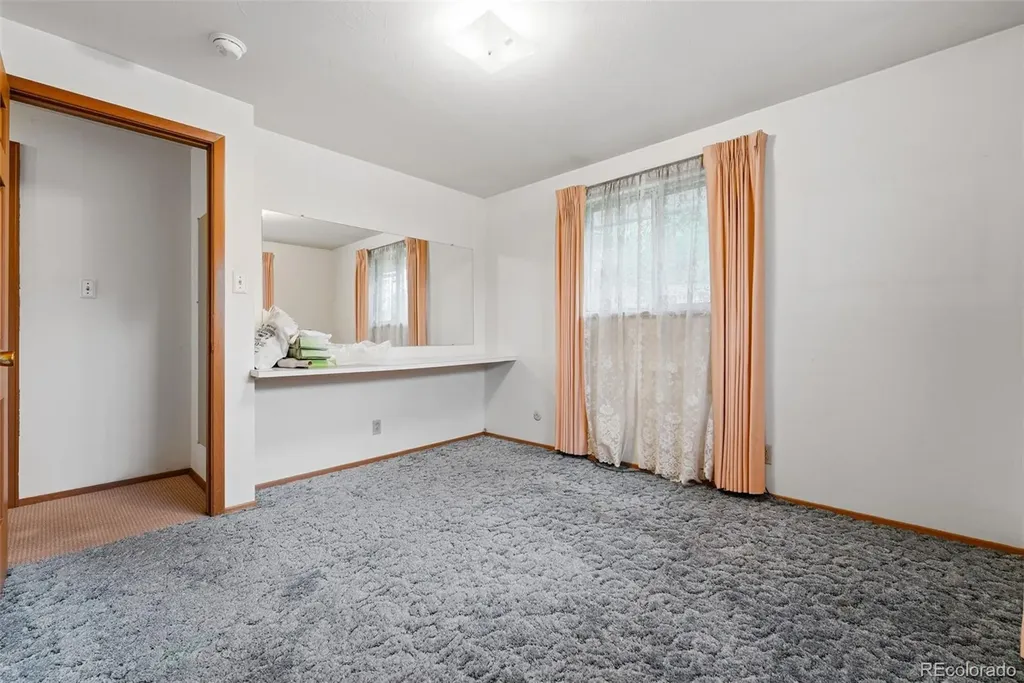 9450 W Dakota Avenue Lakewood CO 80226