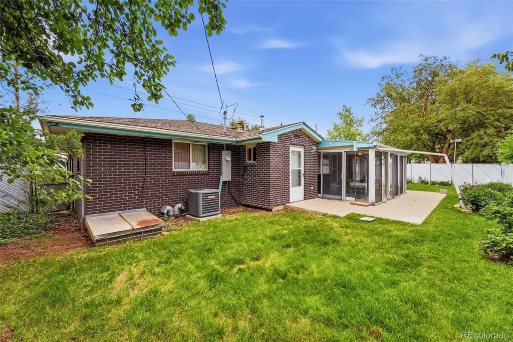 9450 W Dakota Avenue Lakewood CO 80226