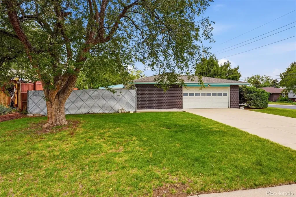 9450 W Dakota Avenue Lakewood CO 80226