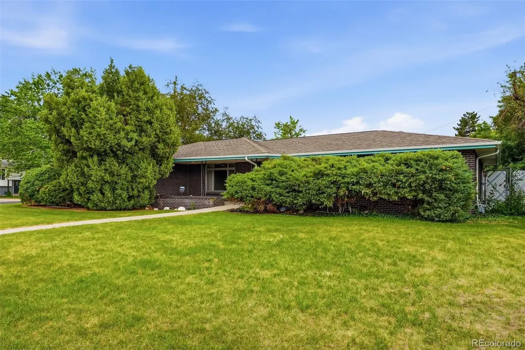 9450 W Dakota Avenue Lakewood CO 80226