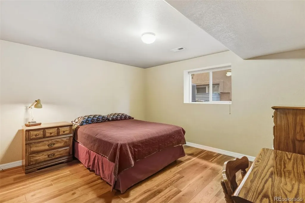 1644 Pinon Glen Circle Colorado Springs CO 80919