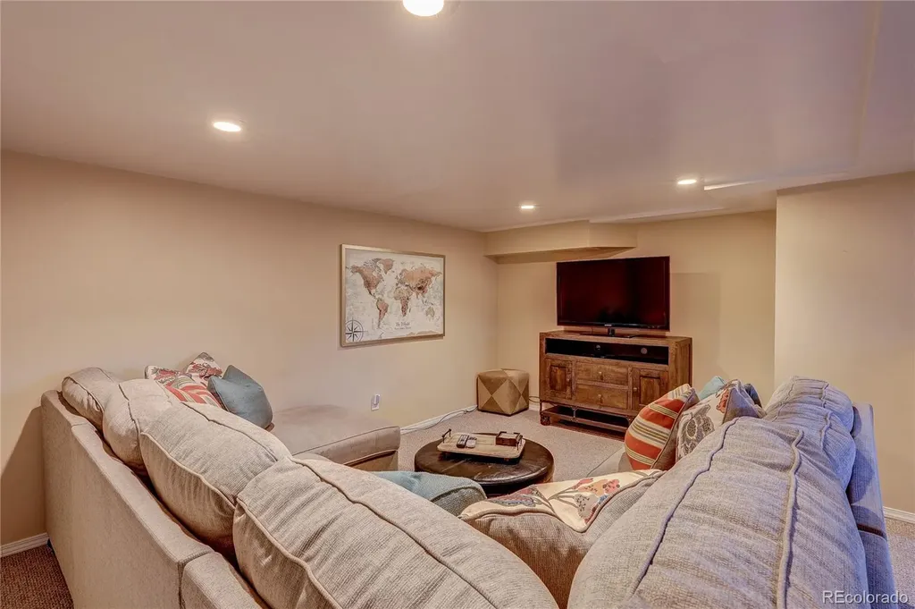 2690 S Gilpin Street Denver CO 80210