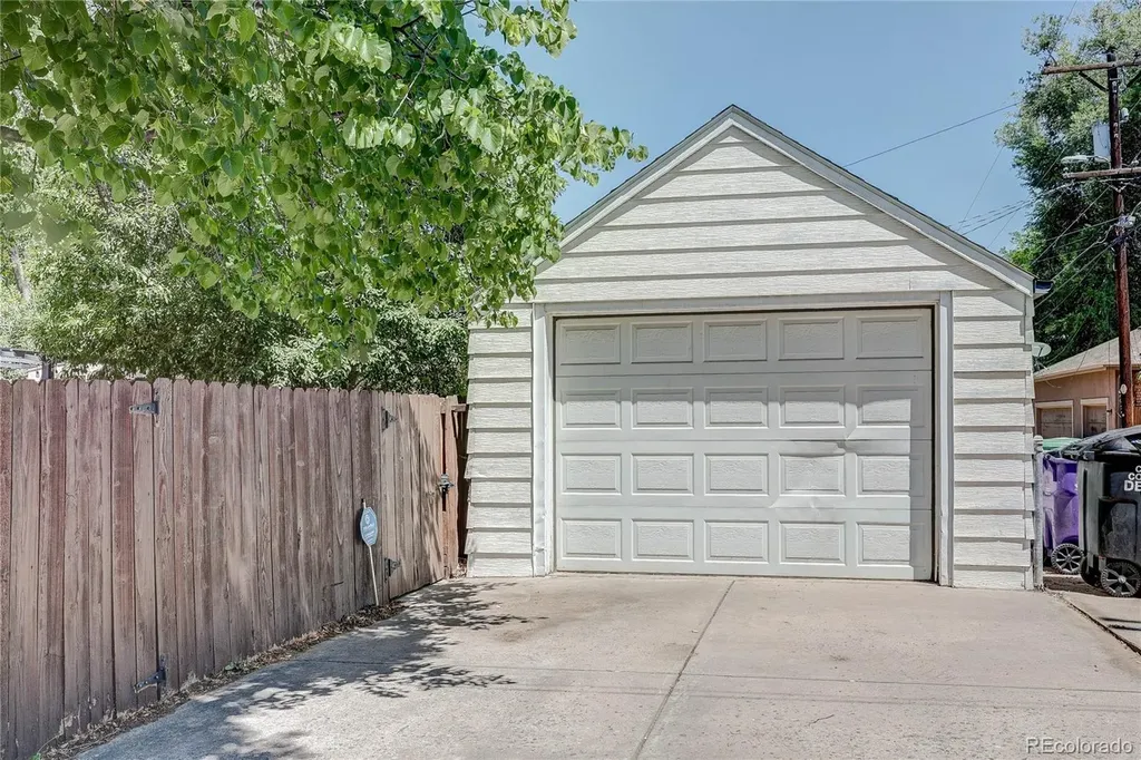 2690 S Gilpin Street Denver CO 80210