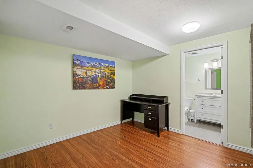 6680 S Locust Way Centennial CO 80111