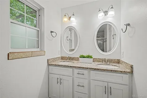 6680 S Locust Way Centennial CO 80111