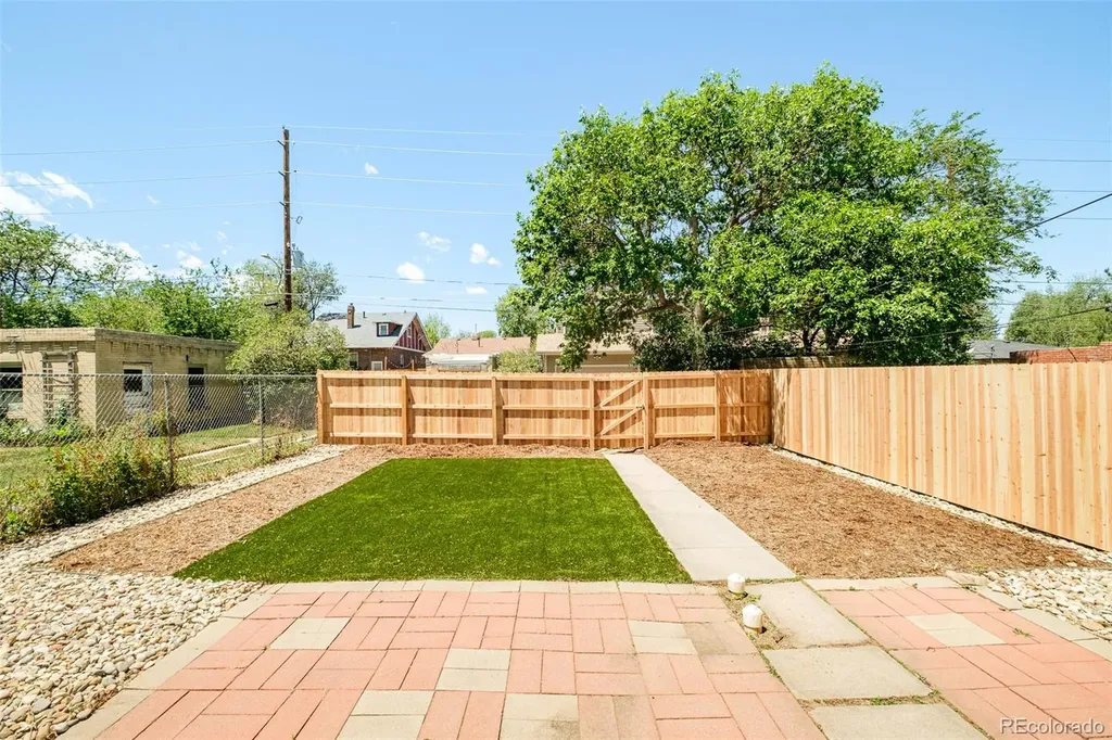 2635 N Gaylord Street Denver CO 80205