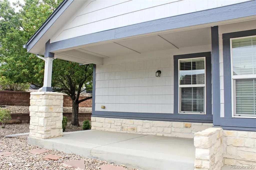 7523 S Addison Way Aurora CO 80016
