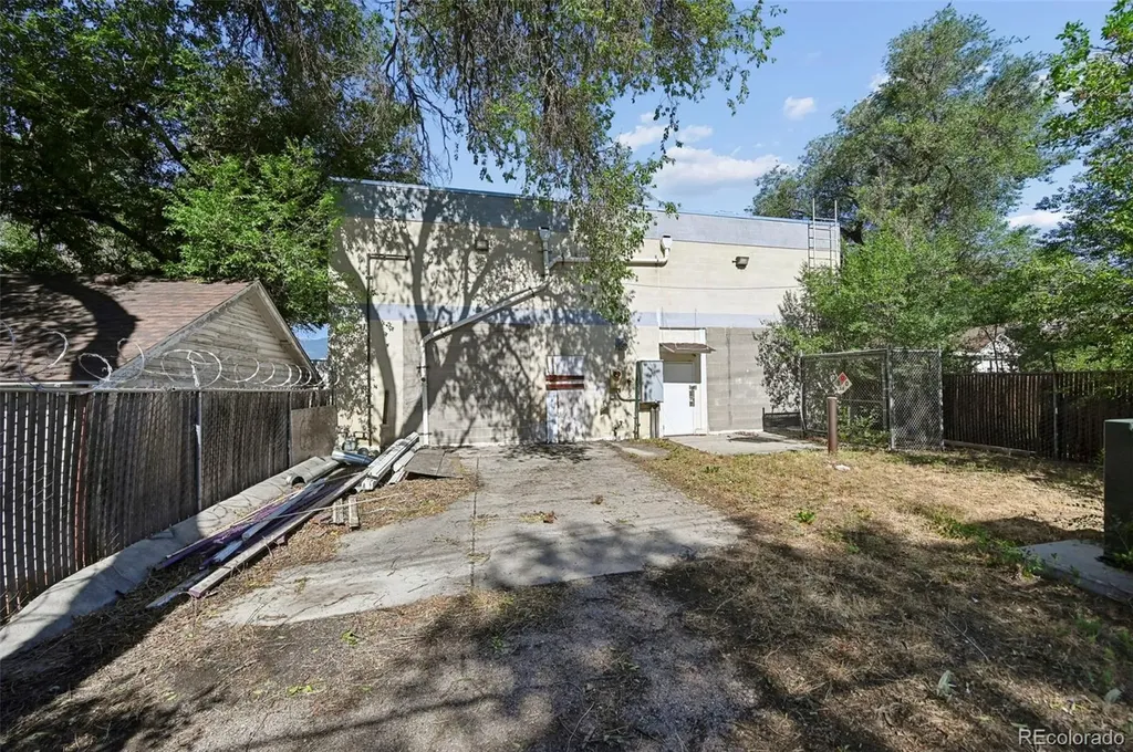 319 Bonfoy Avenue Colorado Springs CO 80909