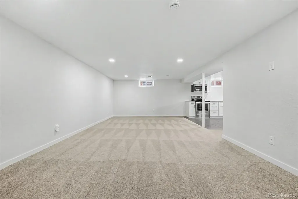 3546 Ivy Street Denver CO 80207