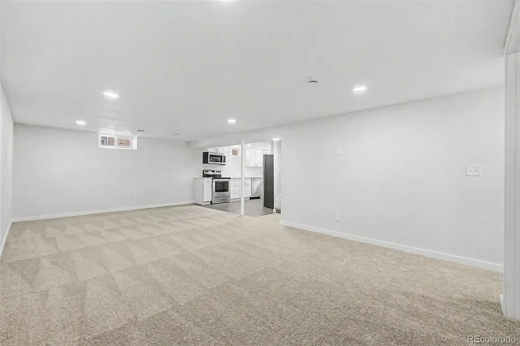 3546 Ivy Street Denver CO 80207