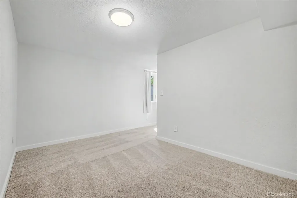3546 Ivy Street Denver CO 80207