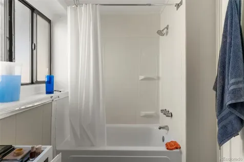 1558 Dallas Street Aurora CO 80010