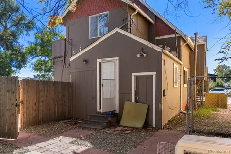 1558 Dallas Street Aurora CO 80010