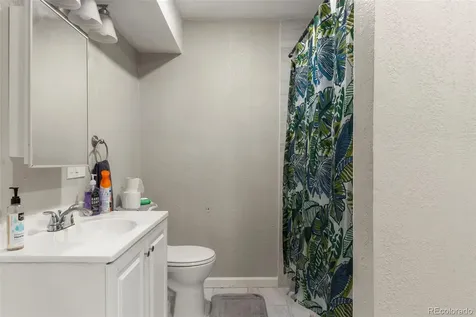 1558 Dallas Street Aurora CO 80010