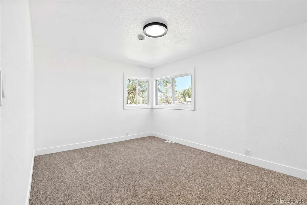 8851 Hooker Way Westminster CO 80031