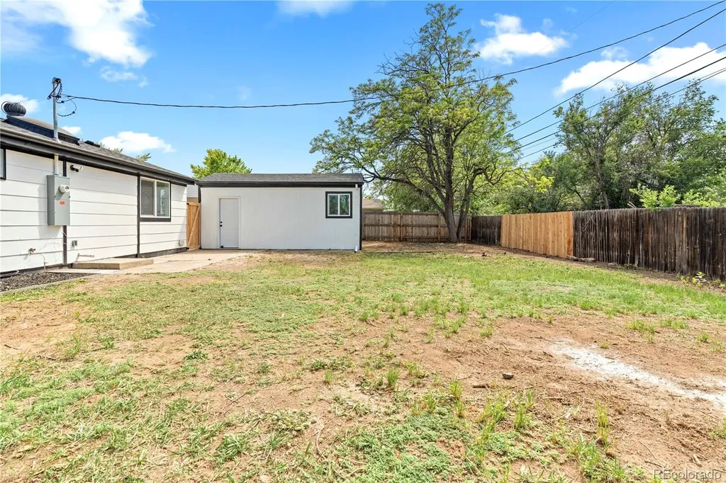 8851 Hooker Way Westminster CO 80031