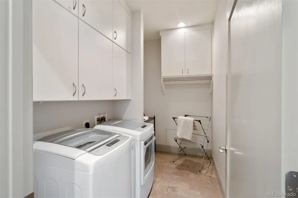 5455 Landmark Place Greenwood Village CO 80111