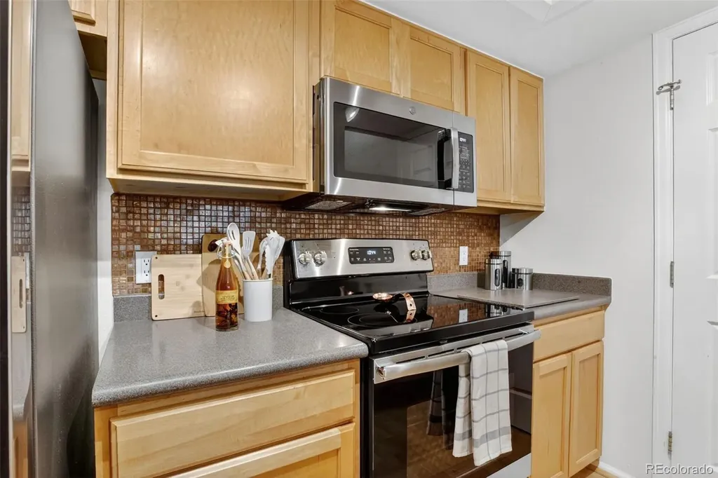 23660 Pondview Place Golden CO 80401