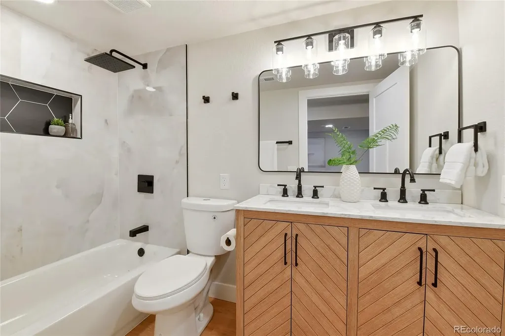 4545 Decatur Street Denver CO 80211