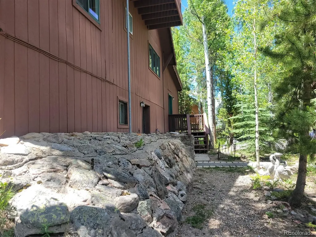 90 GCR 4945 Grand Lake CO 80447