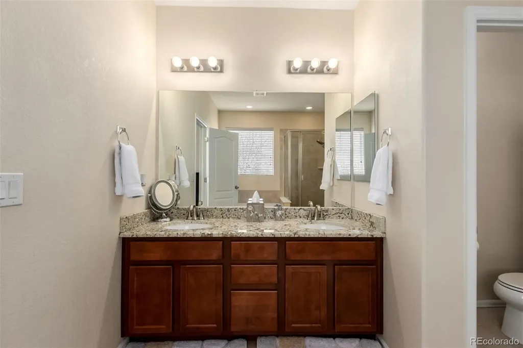 25876 E Maple Place Aurora CO 80018