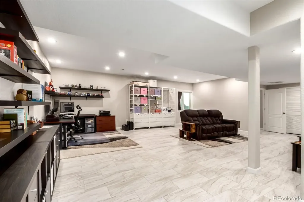 25876 E Maple Place Aurora CO 80018