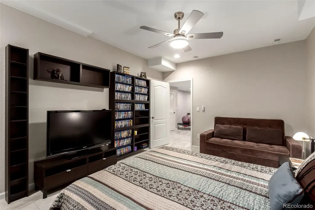 25876 E Maple Place Aurora CO 80018
