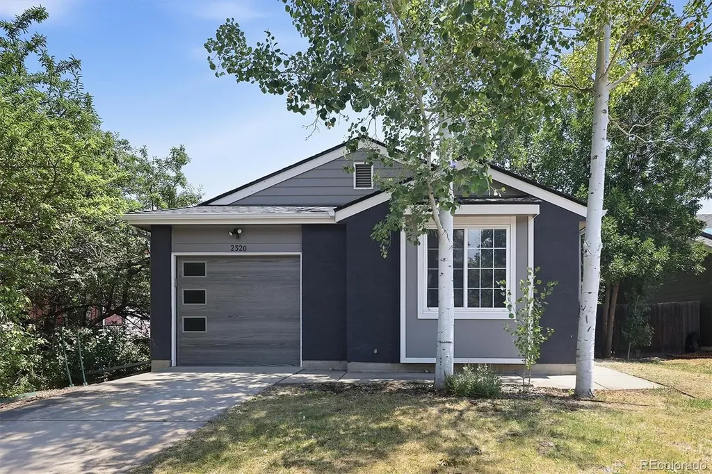 2320 E Cherrywood Drive Lafayette CO 80026