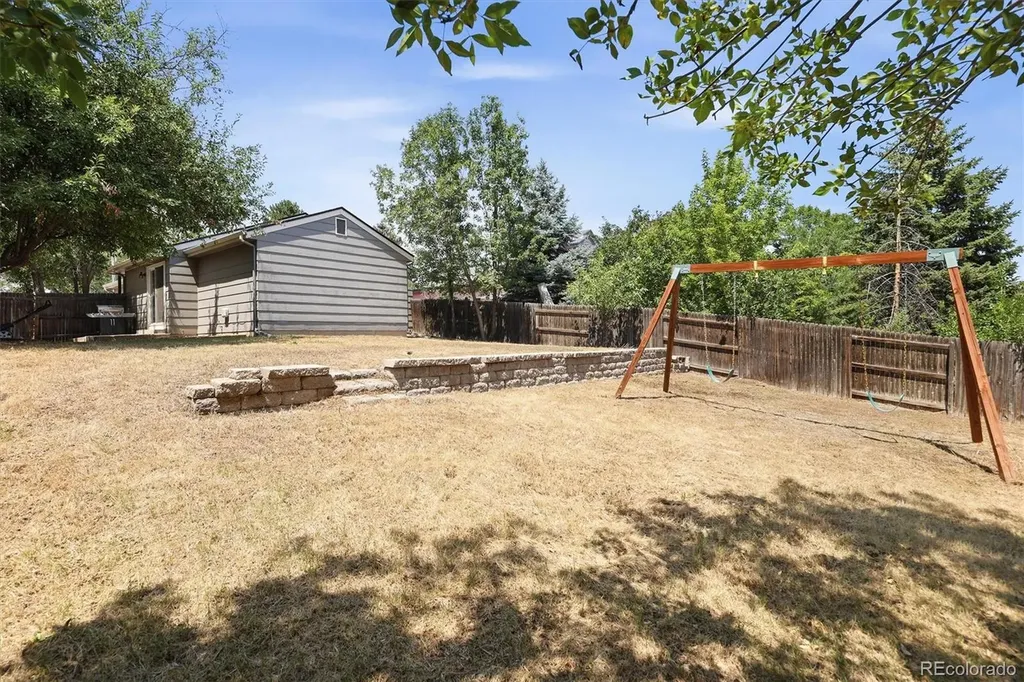 2320 E Cherrywood Drive Lafayette CO 80026