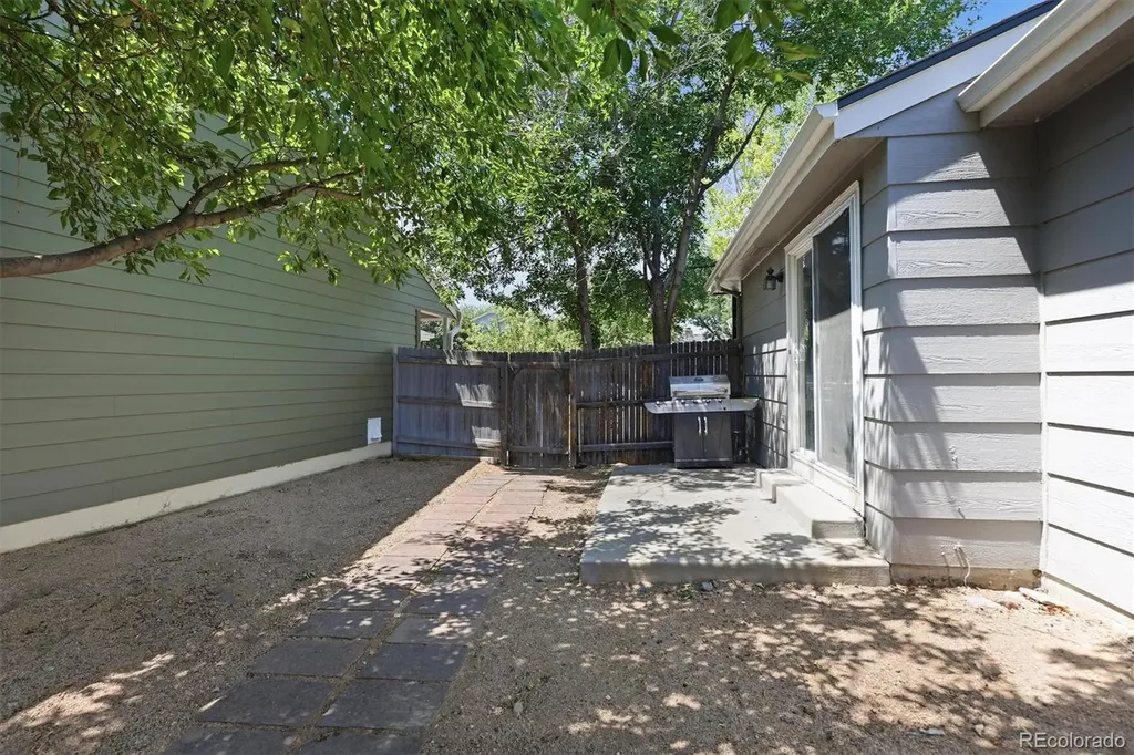 2320 E Cherrywood Drive Lafayette CO 80026