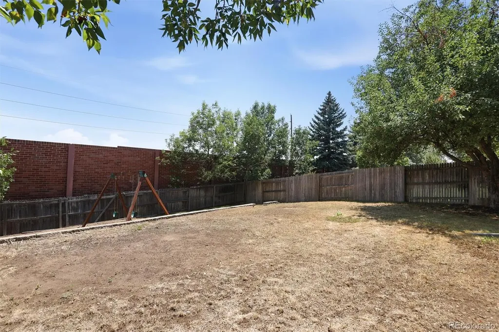 2320 E Cherrywood Drive Lafayette CO 80026