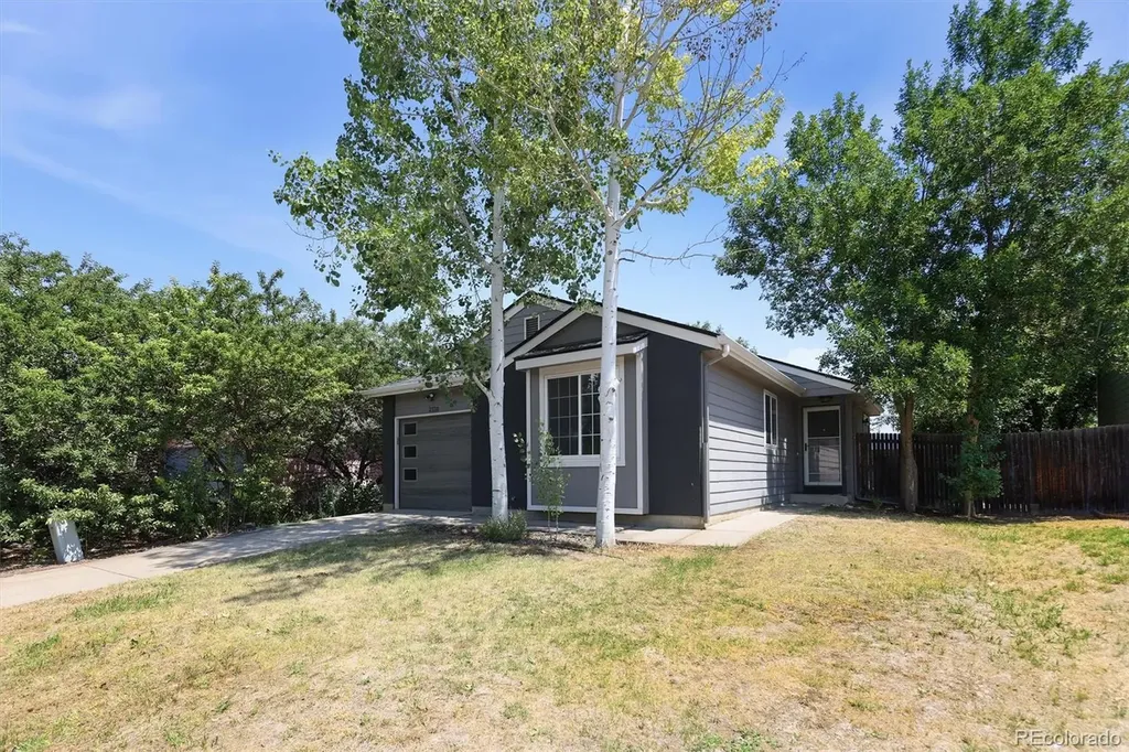 2320 E Cherrywood Drive Lafayette CO 80026