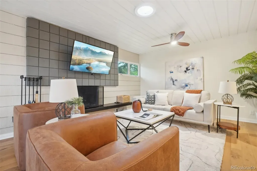 5405 S Lowell Boulevard Littleton CO 80123