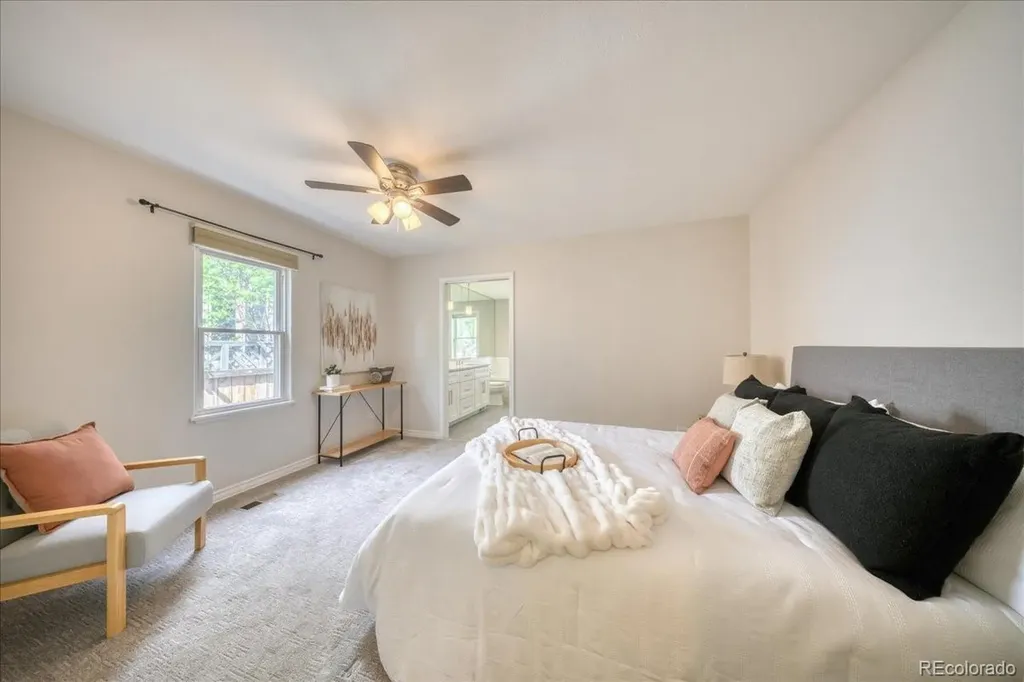 1476 S Elizabeth Street Denver CO 80210