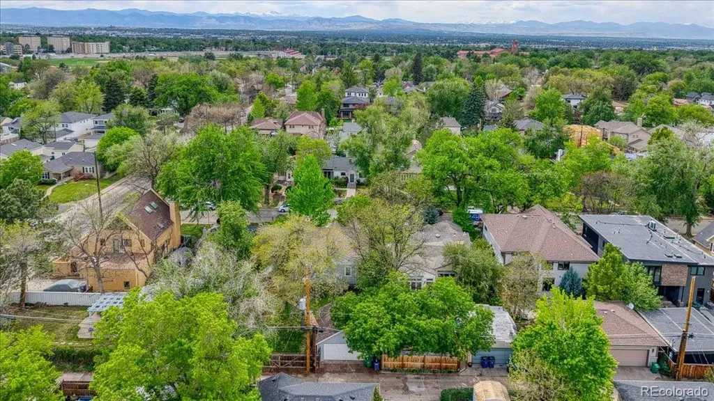 1476 S Elizabeth Street Denver CO 80210