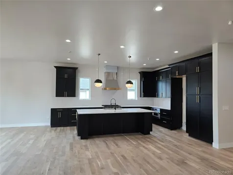 3383 S Newcombe Street Lakewood CO 80227