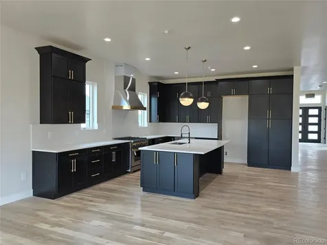 3383 S Newcombe Street Lakewood CO 80227