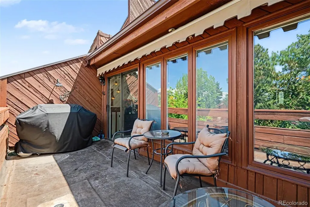 4483 Juniper Court Larkspur CO 80118