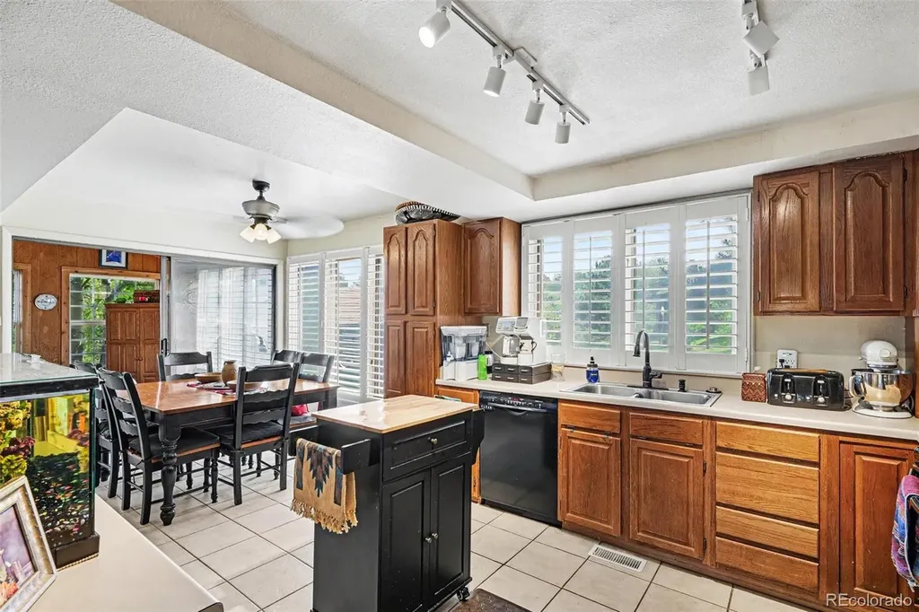 4483 Juniper Court Larkspur CO 80118