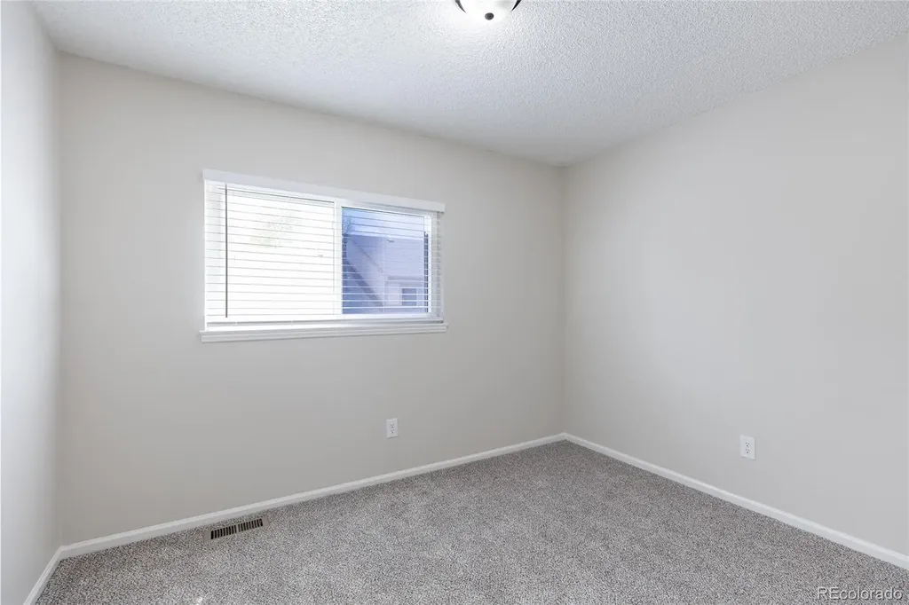 1724 W 102nd Avenue Thornton CO 80260