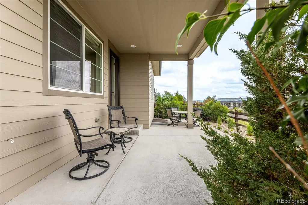 3280 Youngheart Way Castle Rock CO 80109