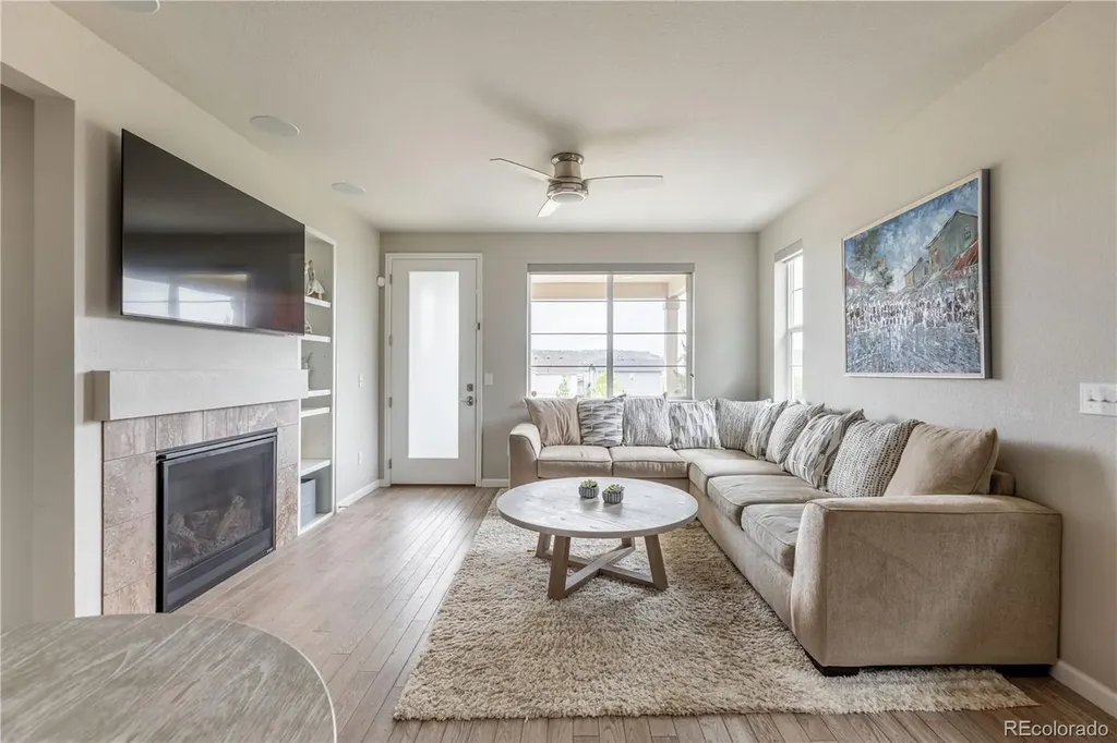 3280 Youngheart Way Castle Rock CO 80109