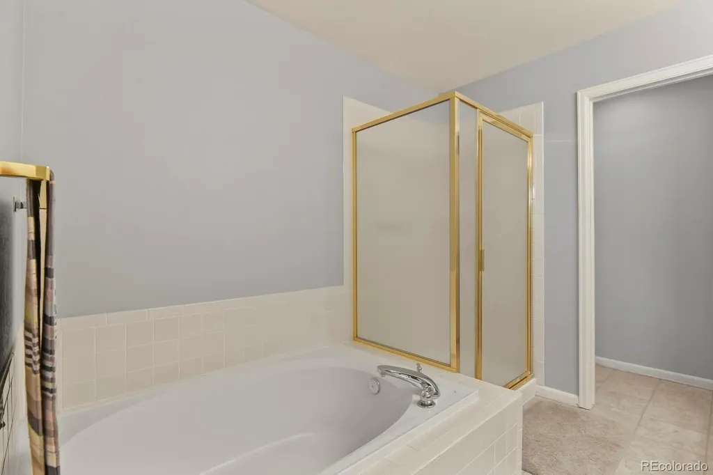 9663 Brentwood Way Broomfield CO 80021