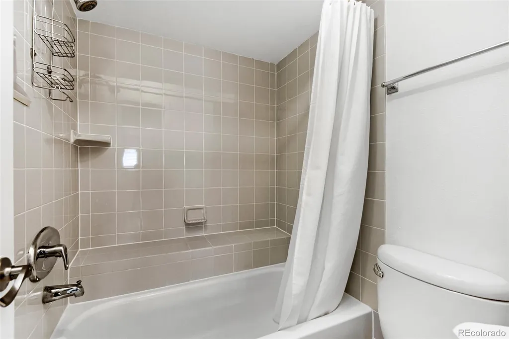 7662 S Monaco Circle Englewood CO 80112
