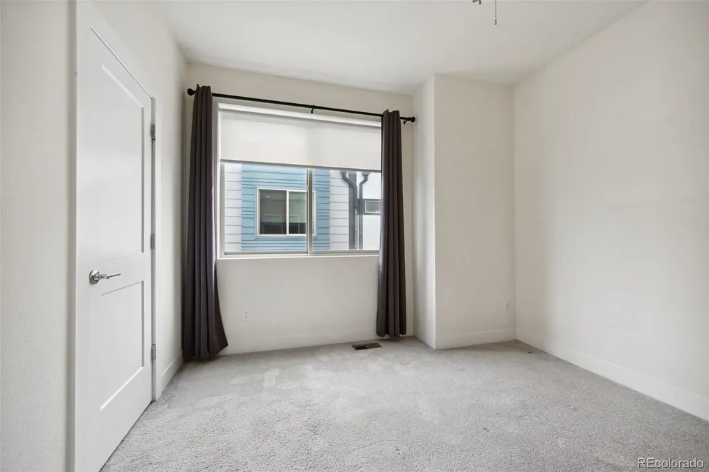 1056 Navajo Street Denver CO 80204
